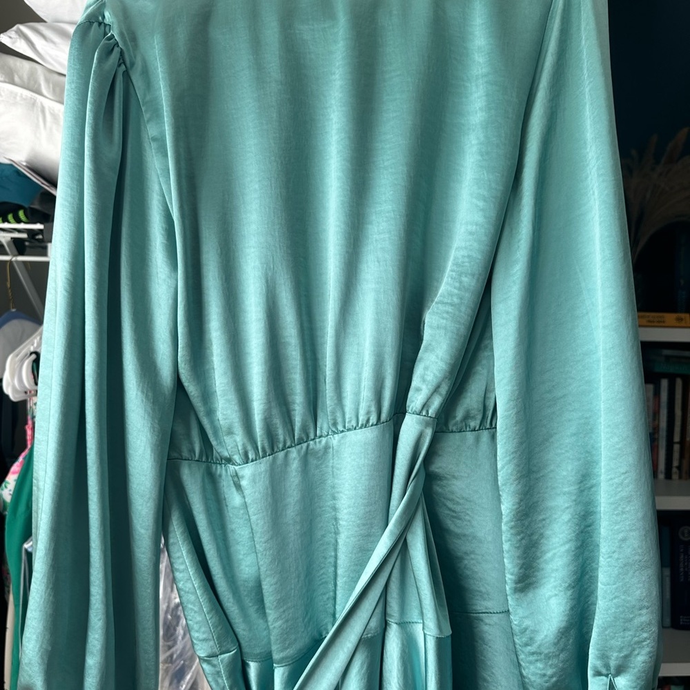 Elegant Teal Wrap Dress - Picture 6 of 7